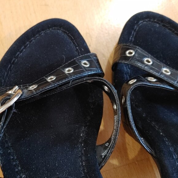 Women's Hi Heel Shoes - Picture 3 of 4